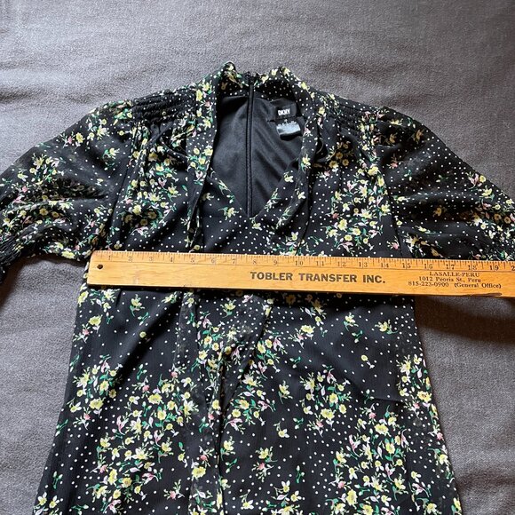 DKNY Women's Fit and Flare Short Sleeve Tie Neck Dress - Picture 9 of 10